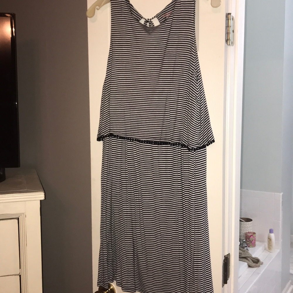 Motherhood maternity dress
